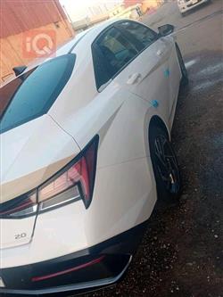 هیوندای ئەلەنترا